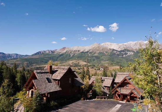 Những điểm nghỉ dưỡng tr&ecirc;n n&uacute;i đẹp nhất thế giới